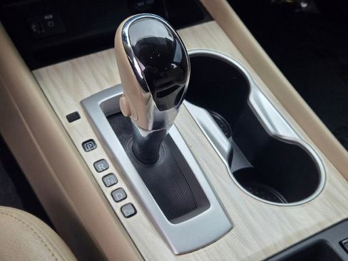 Used 2017 Nissan Altima 2.5 SL w/ Moonroof Package image 27