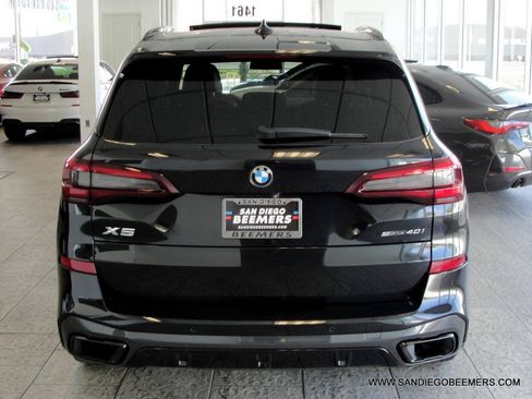 Used 2022 BMW X5 sDrive40i w/ M Sport Package RWD image 54