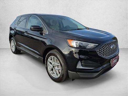 Certified 2024 Ford Edge SEL AWD/4WD image 3