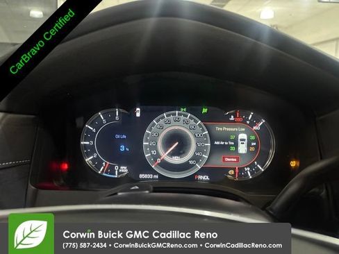 Used 2018 Cadillac Escalade 4WD w/ LPO, Radiant Package image 19