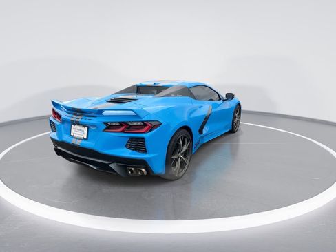 Used 2020 Chevrolet Corvette Stingray w/ 2LT Preferred Equipment Group image 8