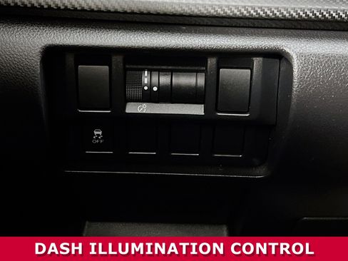 Used 2021 Subaru Impreza 2.0i image 12