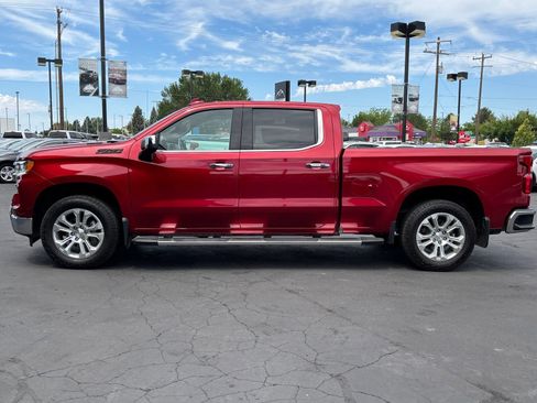 Used 2024 Chevrolet Silverado 1500 LTZ AWD/4WD image 3