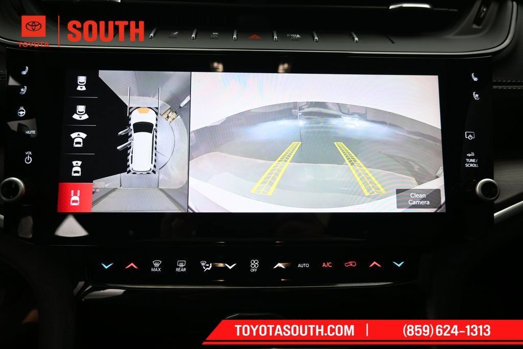 Used 2026 Jeep Grand Cherokee L Limited AWD/4WD image 23