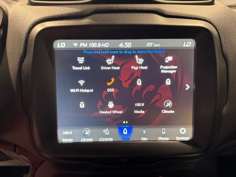 Used 2021 Jeep Renegade Latitude AWD/4WD image 21