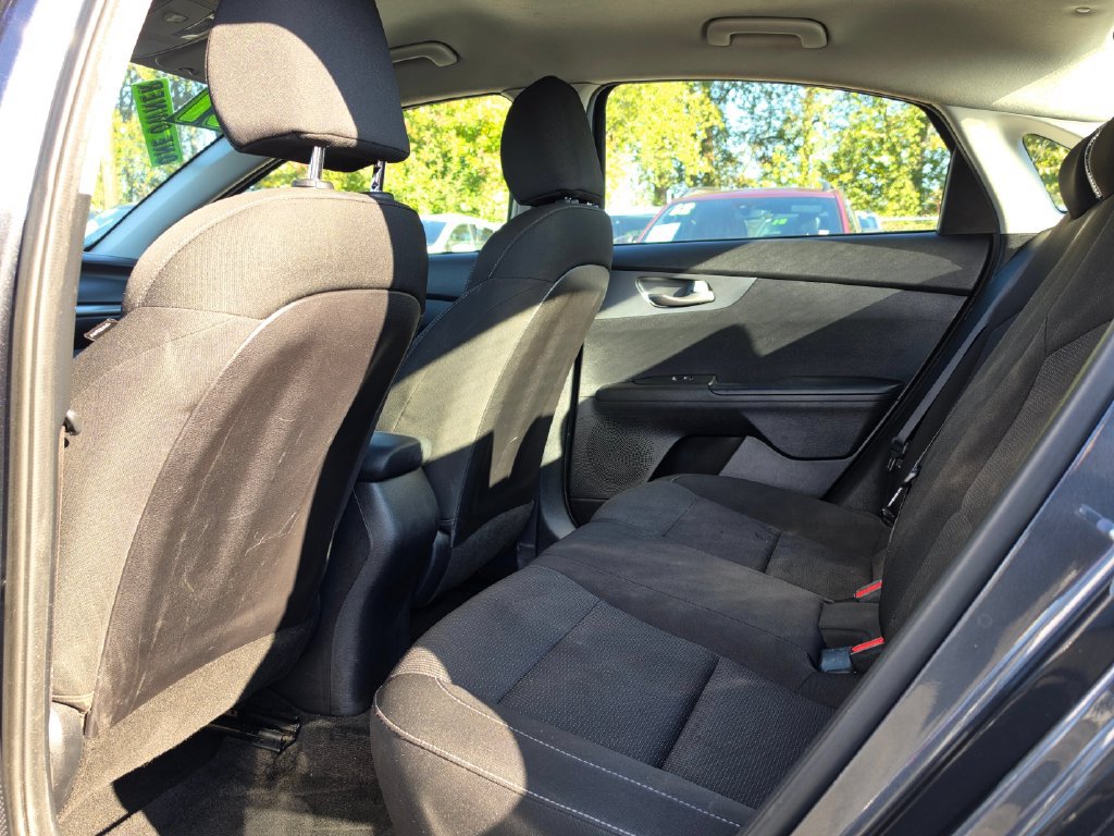 Used 2021 Kia Forte LXS FWD image 20