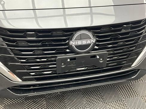 Used 2025 Nissan Sentra SV image 25