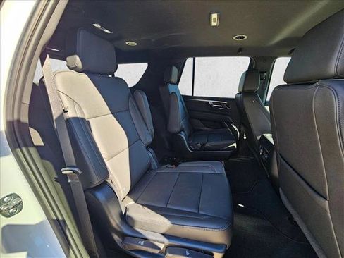 Used 2025 Chevrolet Tahoe LT w/ Comfort Package image 16