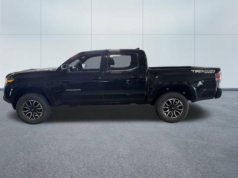 Used 2023 Toyota Tacoma TRD Sport w/ Technology Package AWD/4WD image 5