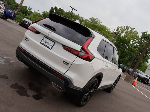 Certified 2026 Honda CR-V Sport Touring image 7