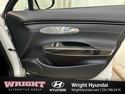 Used 2024 Genesis GV70 3.5T Sport w/ Sport Prestige Package AWD/4WD image 17