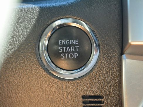 Used 2020 Toyota 4Runner SR5 Premium w/ Moonroof Package image 15