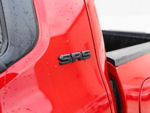 Used 2024 Toyota Tacoma SR5 image 15