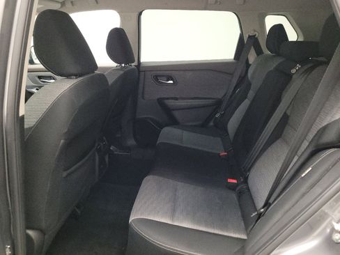 Used 2021 Nissan Rogue SV FWD image 18
