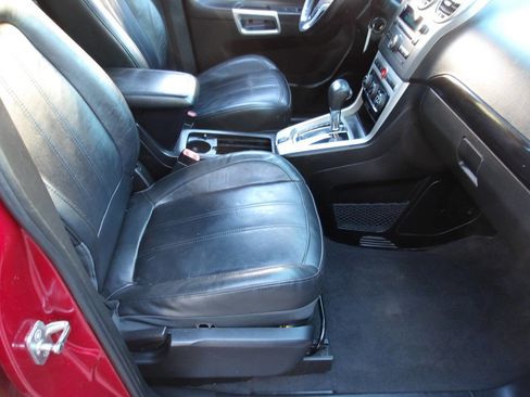 Used 2013 Chevrolet Captiva Sport LT w/ Convenience Package image 7