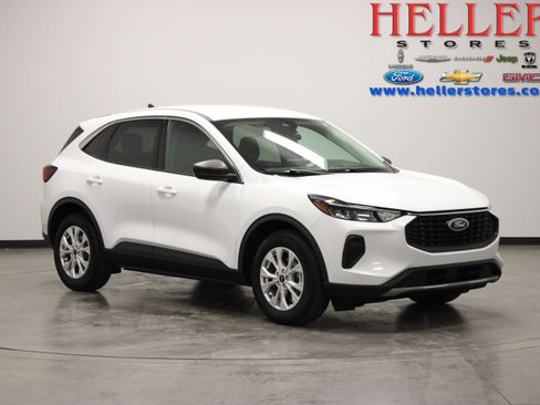 Used 2024 Ford Escape Active FWD image 1