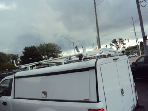 Used 2019 Ford F250 XL w/ Power Equipment Group image 5