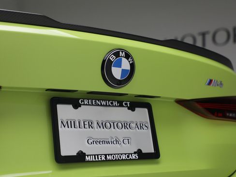 Used 2025 BMW M4 Coupe w/ M Carbon Exterior Package image 33