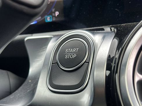 Certified 2024 Mercedes-Benz EQB 350 4MATIC SUV image 23