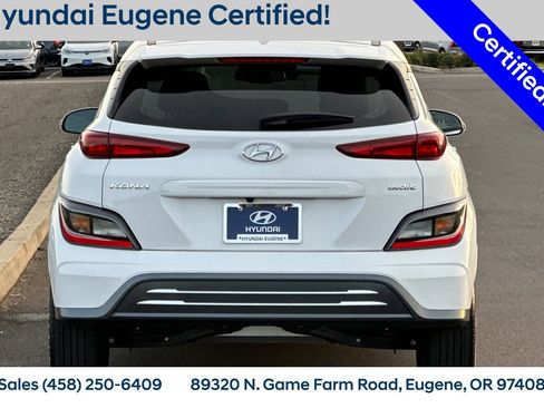 Used 2023 Hyundai Kona SEL w/ Cargo Package image 4