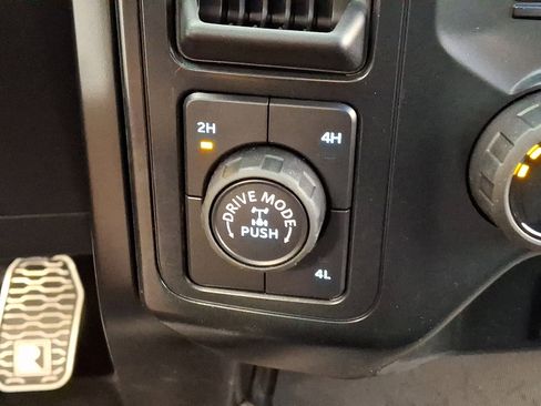 Used 2025 Ford F150 XL AWD/4WD image 19