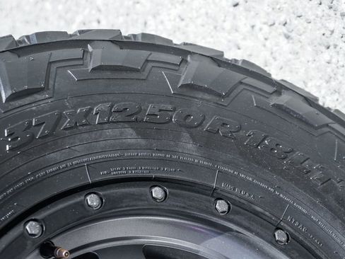 Used 2019 Ford F250 Lariat w/ Chrome Package image 46