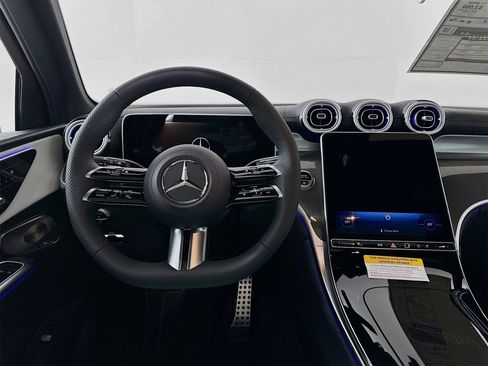 New 2026 Mercedes-Benz GLC 300 GLC 300 image 25
