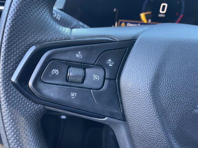 Used 2025 Chevrolet TrailBlazer LT AWD/4WD image 29