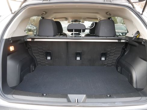 Used 2023 Subaru Crosstrek 2.0i Premium image 18