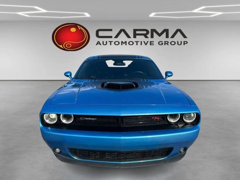 Used 2015 Dodge Challenger R/T RWD image 8