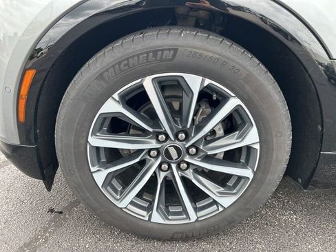 Used 2024 Cadillac Lyriq Sport w/ LPO, Floor Liner Package AWD/4WD image 11