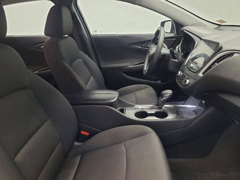 Used 2024 Chevrolet Malibu LT FWD image 21