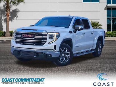 Used 2022 GMC Sierra 1500 SLT w/ SLT Premium Plus Package
