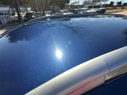 Certified 2021 Nissan Rogue Sport SV image 3