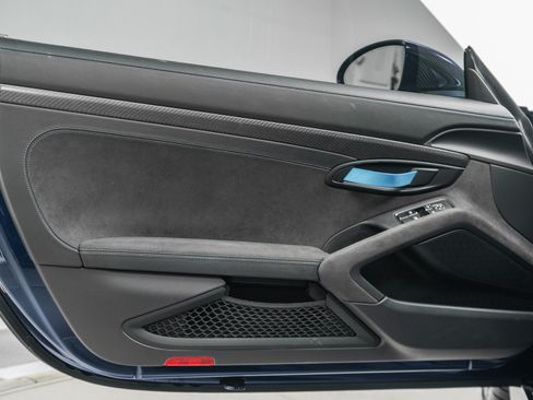 Used 2023 Porsche 718 Cayman GT4 RS RWD image 45