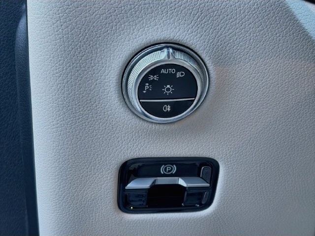 Certified 2026 Mercedes-Benz GLC 300 4MATIC image 10