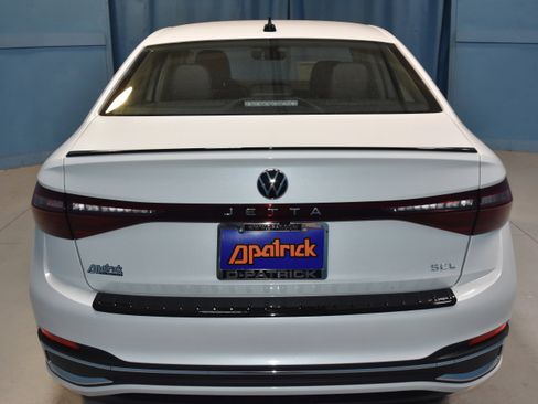 New 2026 Volkswagen Jetta SEL image 22
