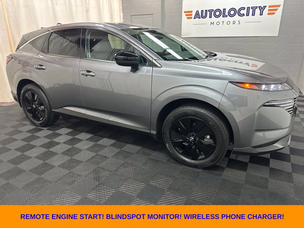 Used 2025 Nissan Murano SV AWD/4WD image 1
