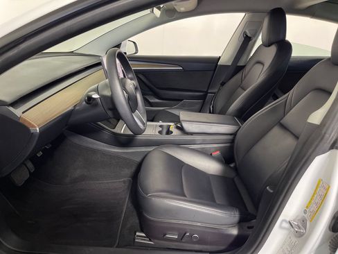Used 2023 Tesla Model 3 Standard Range RWD image 12
