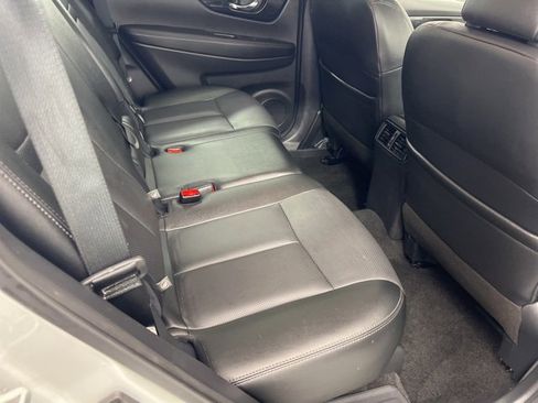 Used 2019 Nissan Rogue SL image 23