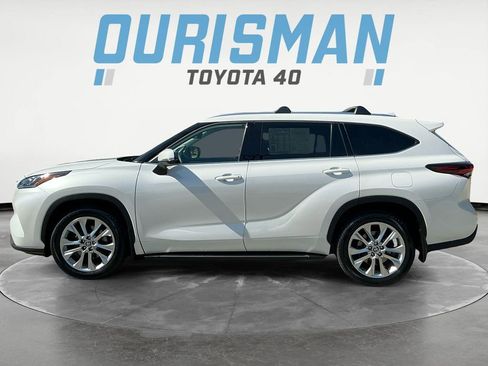Used 2024 Toyota Highlander Limited AWD/4WD image 4