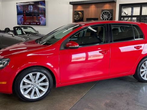 Used 2013 Volkswagen Golf TDI FWD image 1