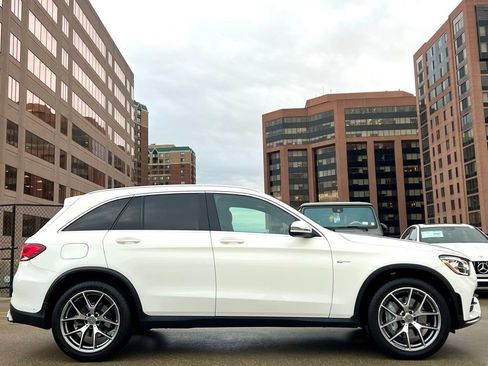 Certified 2022 Mercedes-Benz GLC 43 AMG 4MATIC image 8