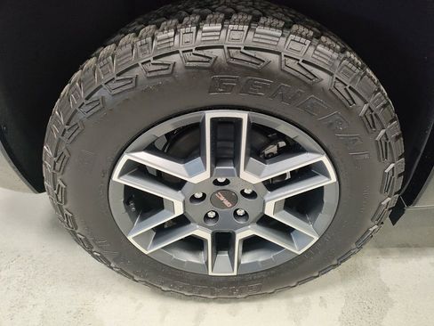 New 2026 GMC Terrain AT4 w/ Technology Package II image 3
