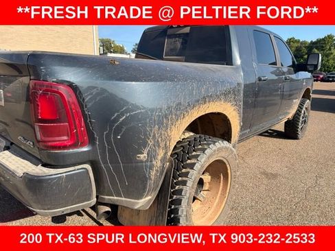Used 2025 RAM 3500 Laramie AWD/4WD image 7