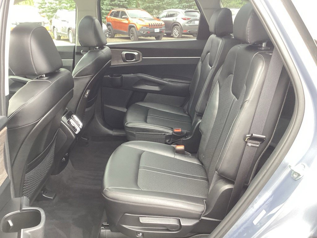 Used 2022 Kia Sorento X-Line EX AWD/4WD image 16