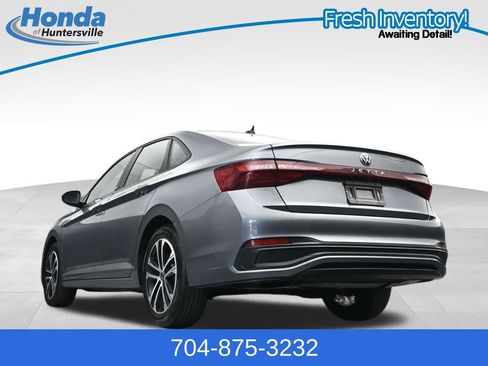 Used 2025 Volkswagen Jetta Sport FWD image 24