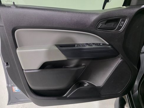 Used 2019 Chevrolet Colorado W/T w/ WT Convenience Package image 16