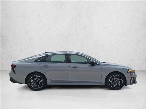 Used 2025 Kia K5 GT-Line w/ GT-Line Premium Package AWD/4WD image 4