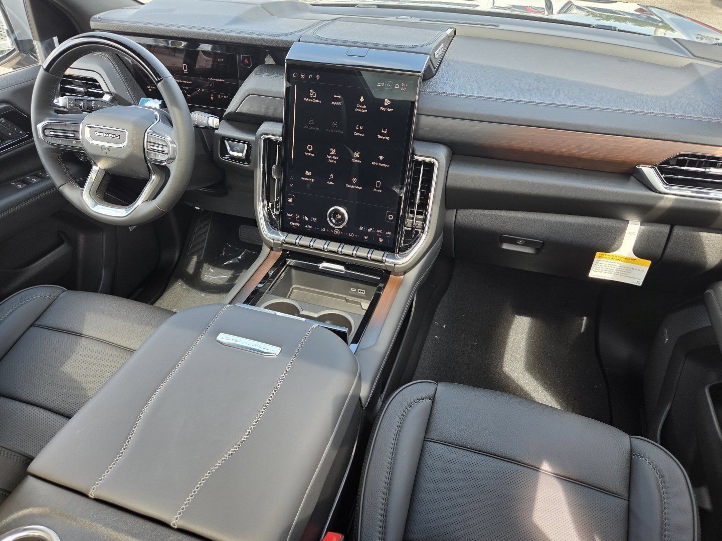 New 2026 GMC Yukon Denali w/ Denali Reserve Package AWD/4WD image 28